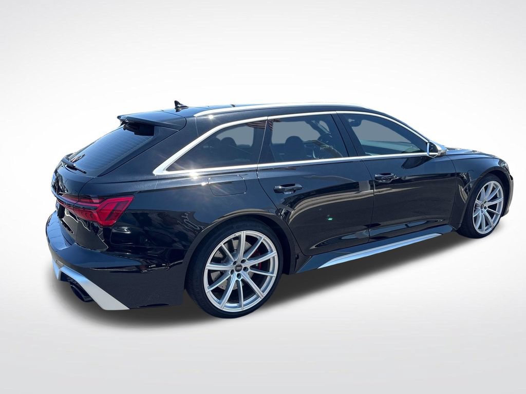 Used 2023 Audi RS 6 AWD/4WD image 5