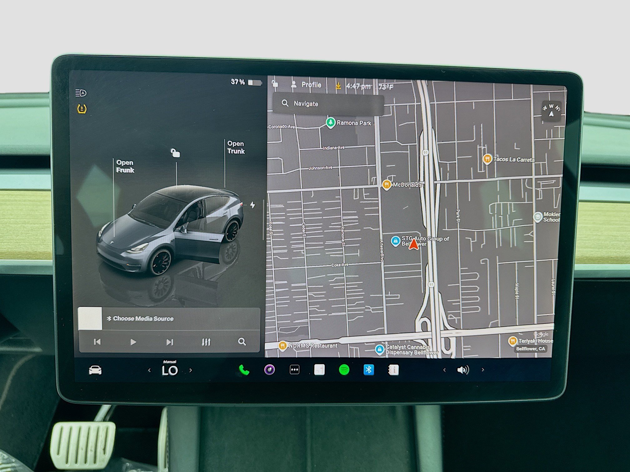 Used 2022 Tesla Model Y Performance AWD/4WD image 9