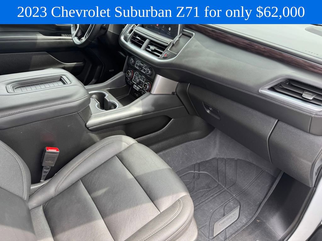 Used 2023 Chevrolet Suburban Z71 w/ Z71 Off-Road Package AWD/4WD image 8