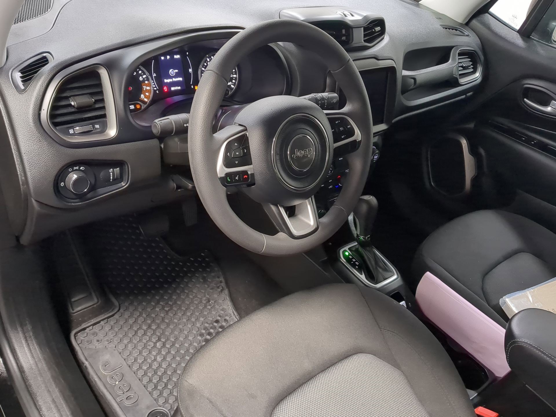 Certified 2023 Jeep Renegade Latitude image 11