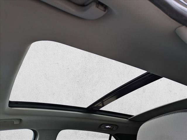 Used 2018 Chevrolet Equinox LT FWD image 17