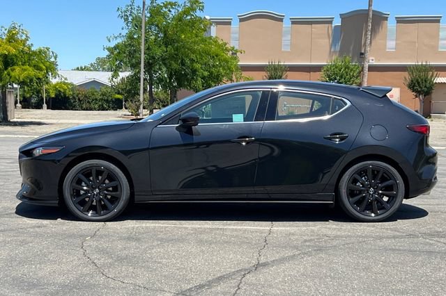 New 2026 MAZDA MAZDA3 Hatchback w/Premium Plus Pkg AWD/4WD image 9