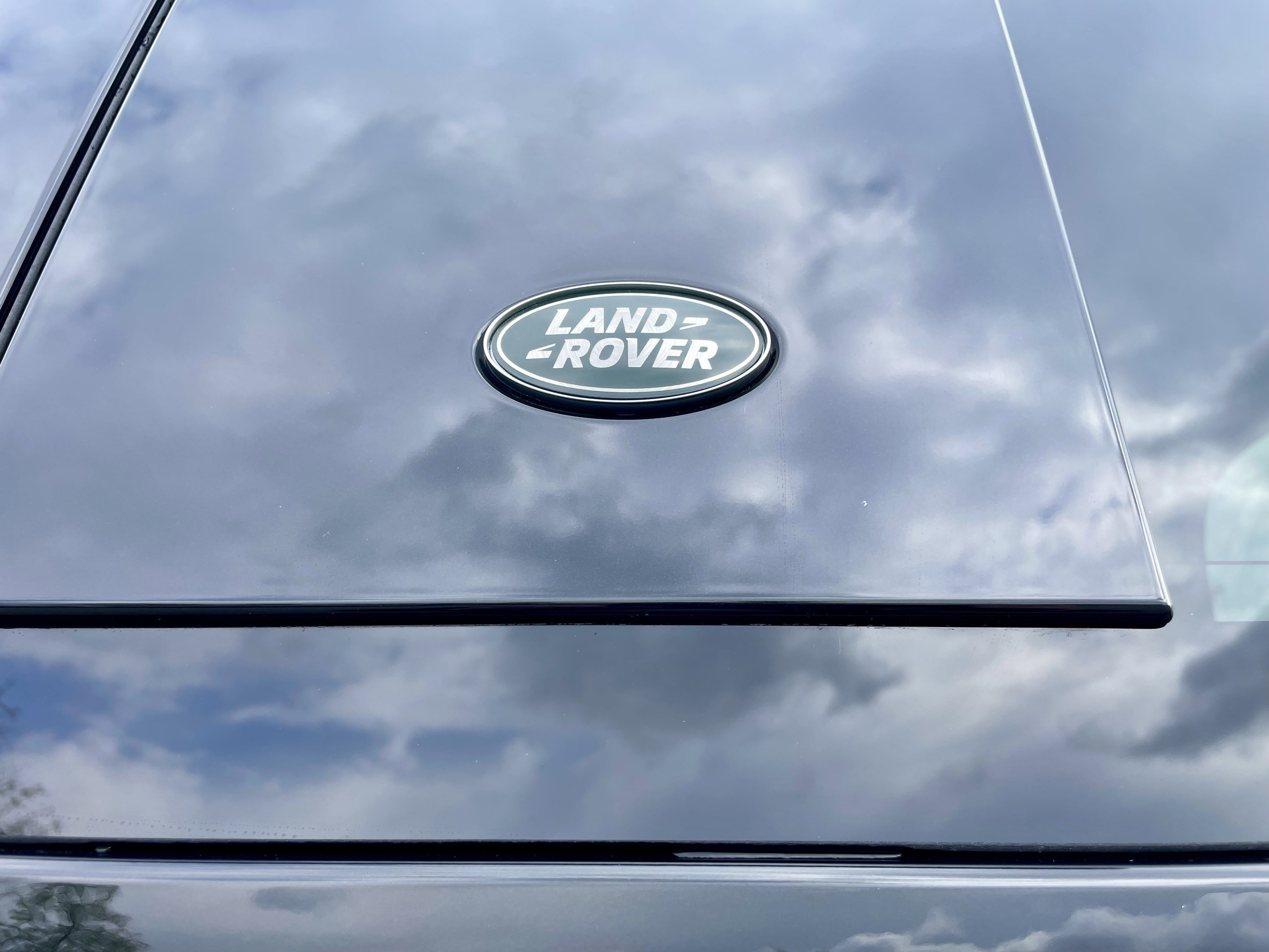 Used 2024 Land Rover Defender 110 S image 42