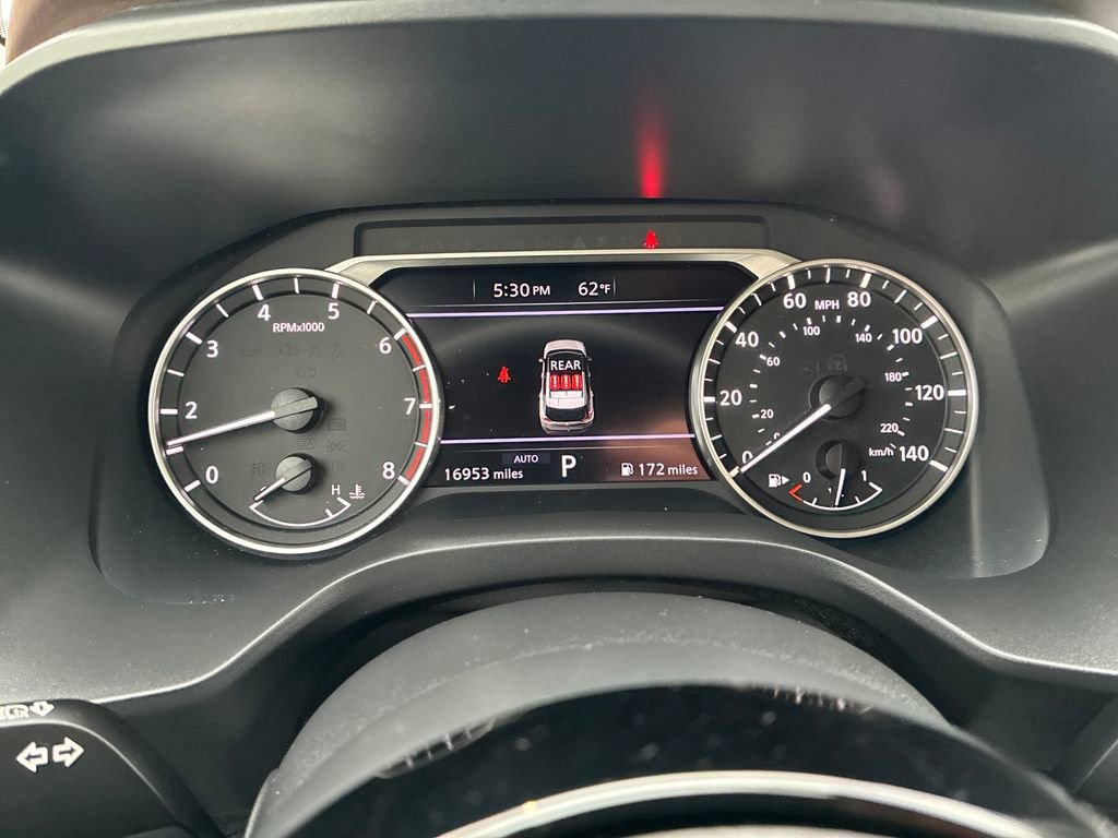 Used 2023 Nissan Rogue SV AWD/4WD image 24