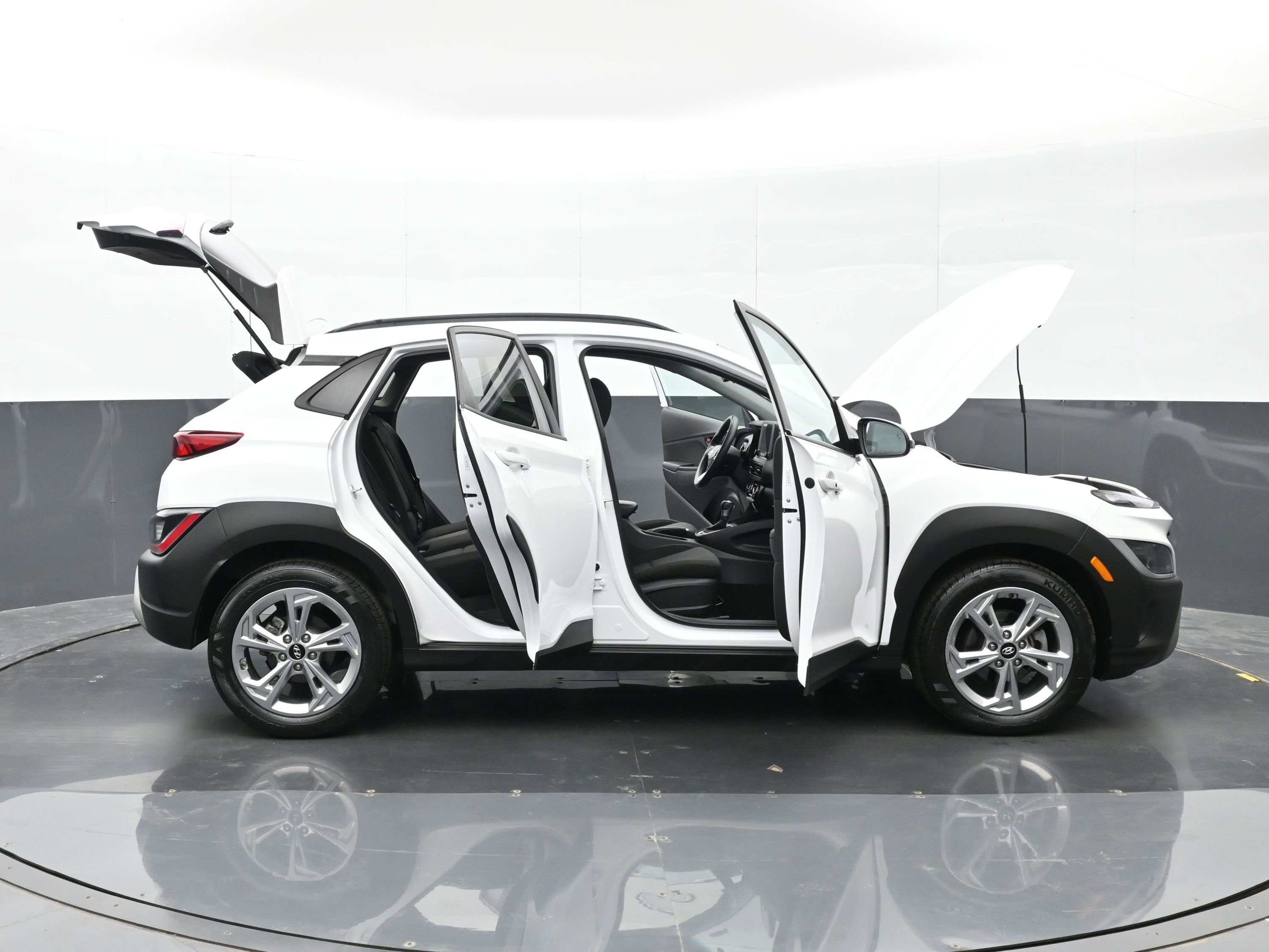 Used 2022 Hyundai Kona SEL FWD image 48