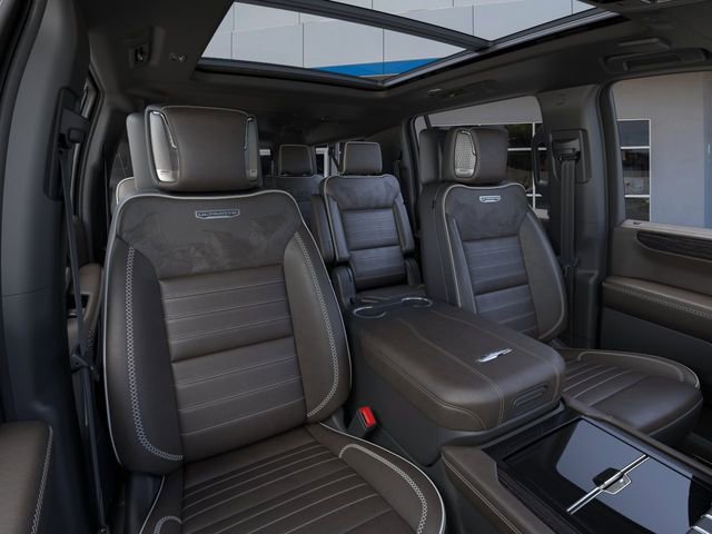 New 2026 GMC Yukon XL Denali Ultimate AWD/4WD image 16
