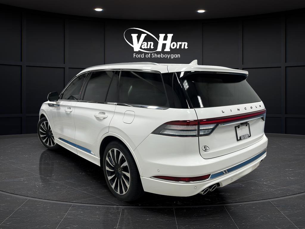Used 2022 Lincoln Aviator Black Label Grand Touring w/ Class IV Trailer Tow Package image 5