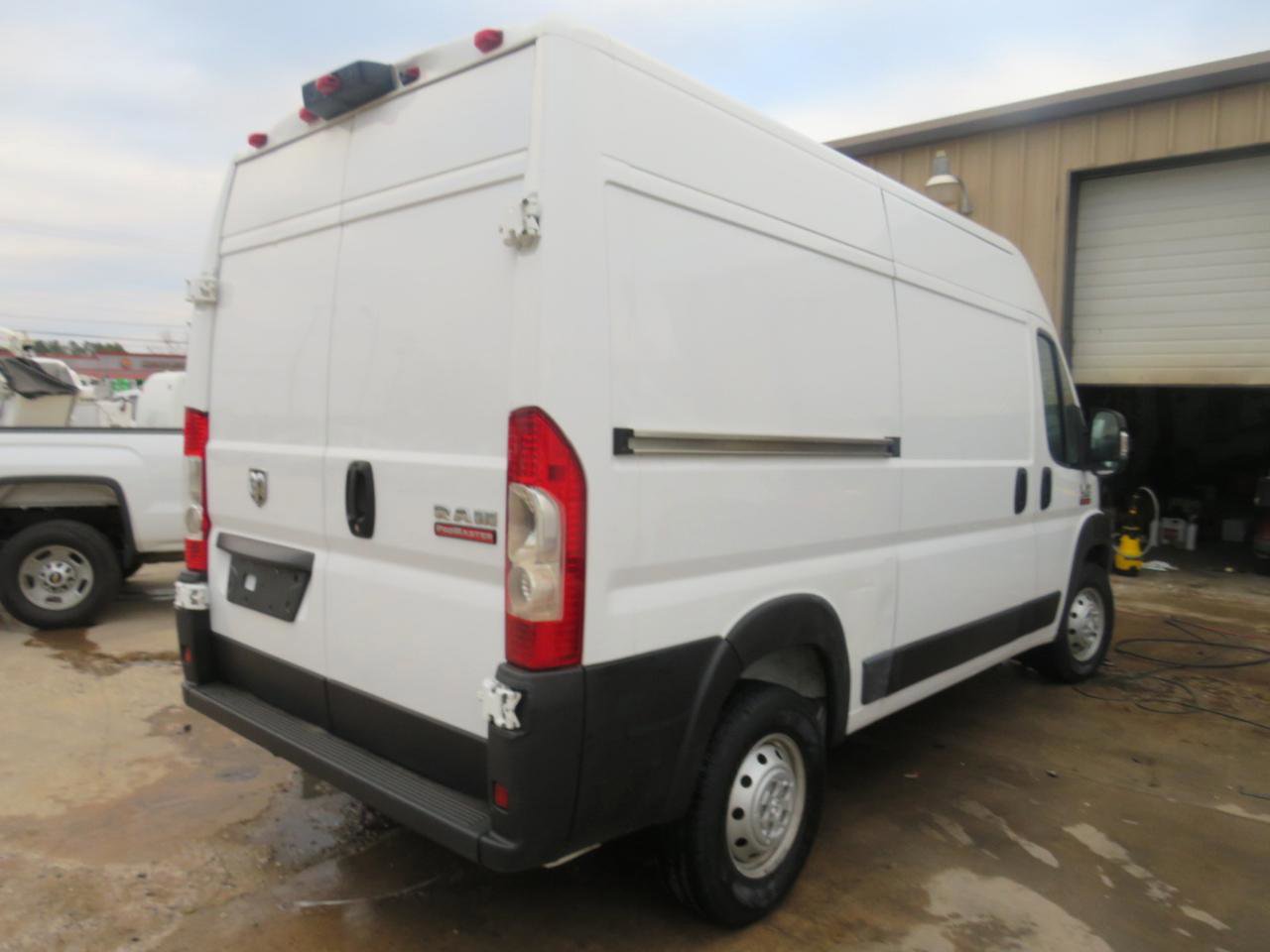 Used 2019 RAM ProMaster 2500 FWD image 4
