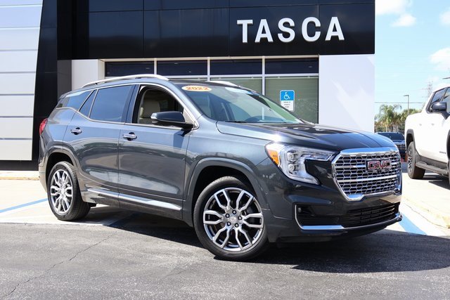 Certified 2022 GMC Terrain Denali w/ Denali Premium Package image 1