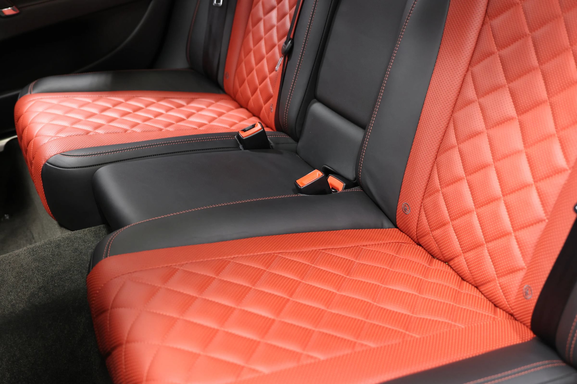 Used 2018 Bentley Flying Spur S V8 w/ Black Edition AWD/4WD image 61