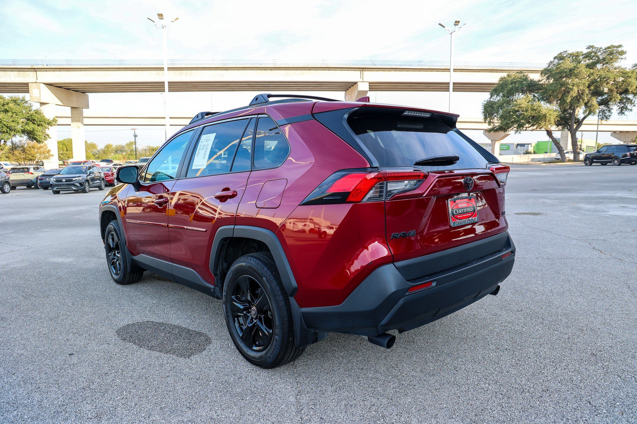 Certified 2025 Toyota RAV4 XLE w/ Convenience Package FWD image 9
