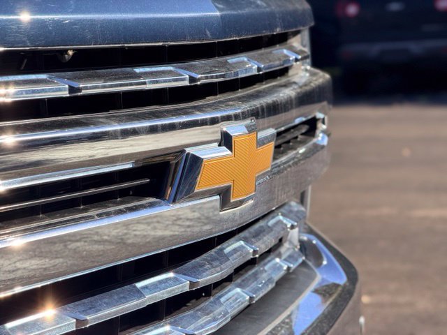 Used 2020 Chevrolet Silverado 1500 LTZ w/ LTZ Plus Package AWD/4WD image 35