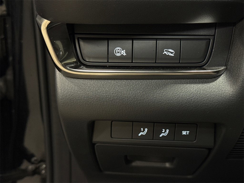 Certified 2025 MAZDA CX-30 AWD 2.5 S w/ Preferred Package image 23