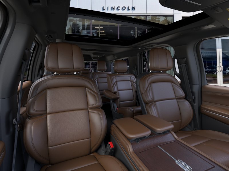 New 2026 Lincoln Navigator L Reserve AWD/4WD image 10