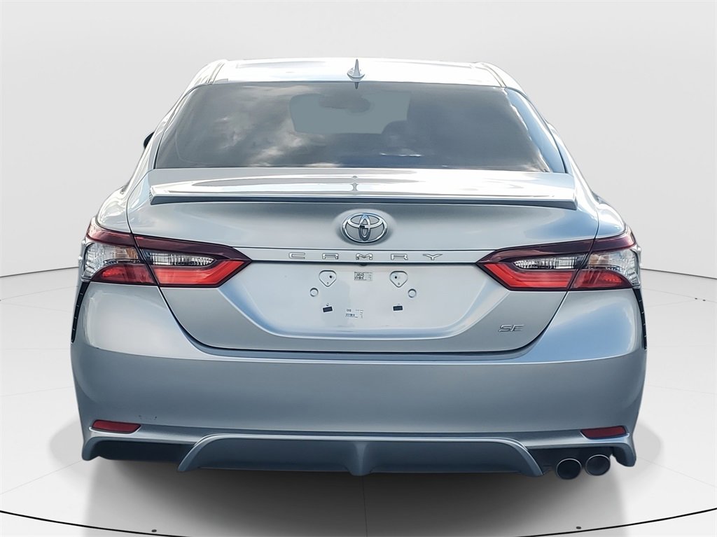 Used 2023 Toyota Camry SE image 6