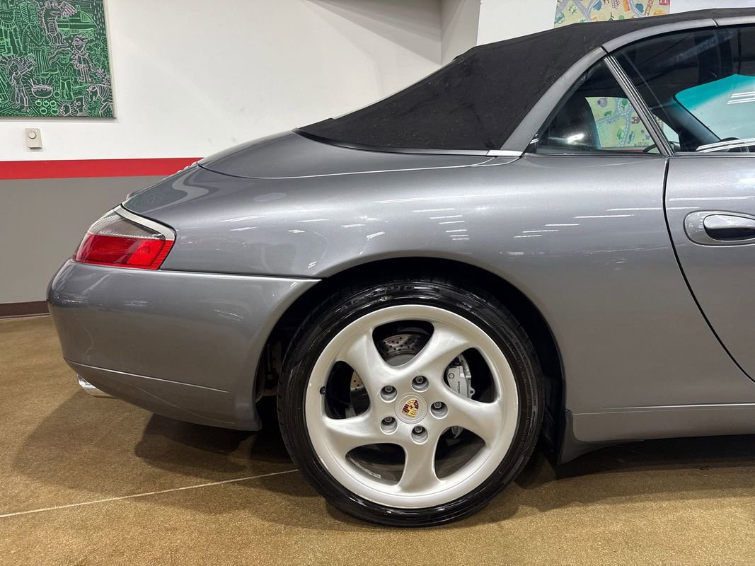 Used 2001 Porsche 911 Carrera 4 AWD/4WD image 47