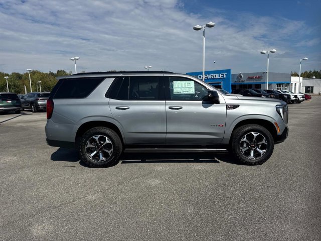 New 2026 GMC Yukon AT4 Ultimate AWD/4WD image 3