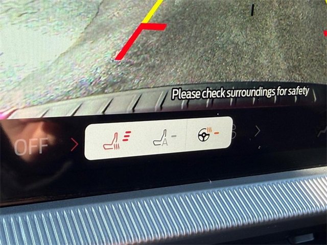 Used 2025 Ford Explorer ST-Line image 21