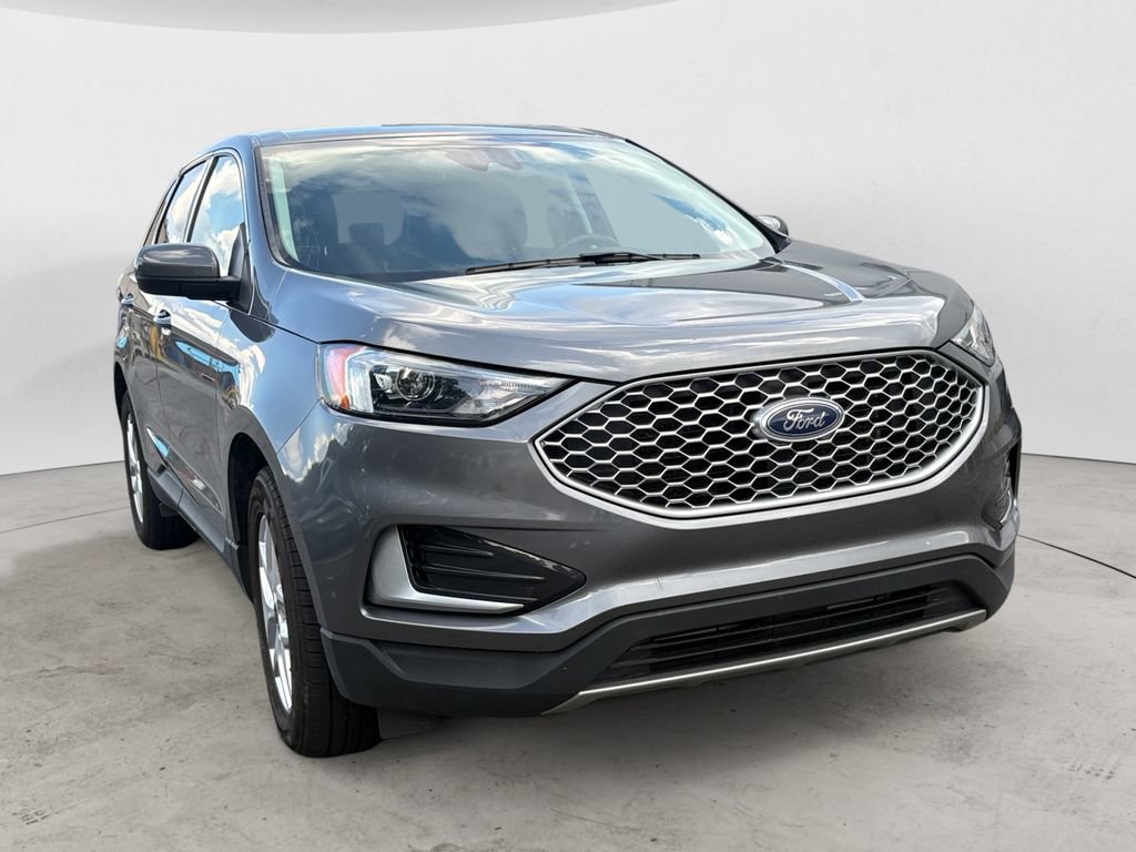 Used 2024 Ford Edge SEL AWD/4WD image 1