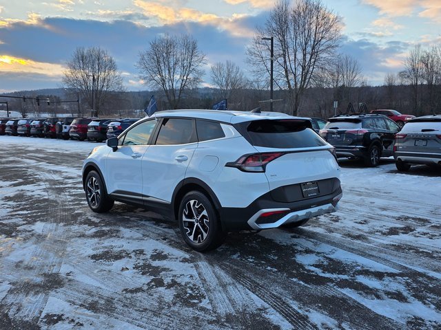 Certified 2023 Kia Sportage EX image 6