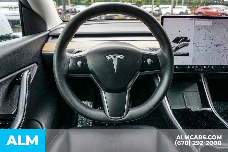 Used 2021 Tesla Model Y Long Range AWD/4WD image 28