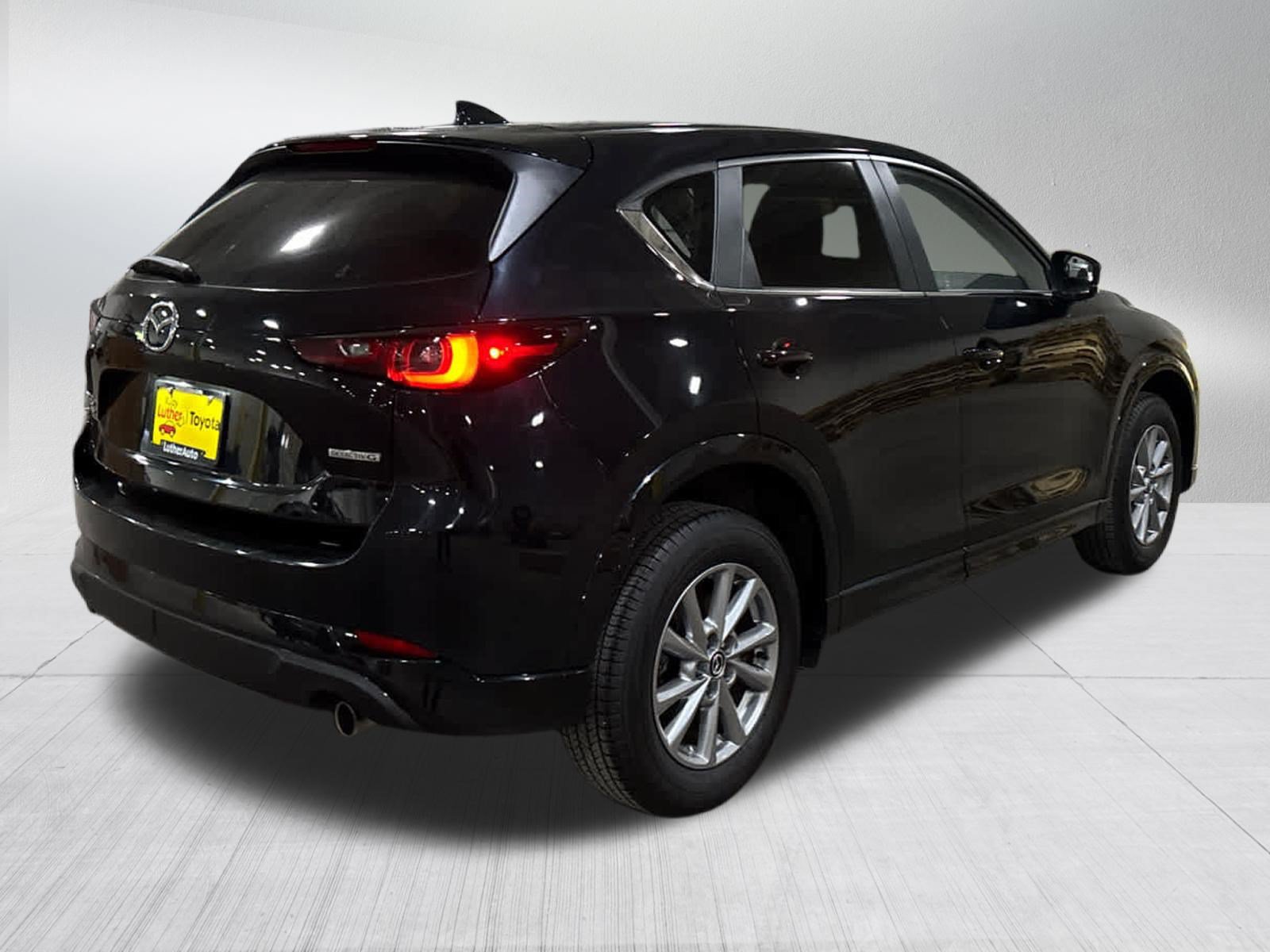 Used 2025 MAZDA CX-5 AWD 2.5 S w/ Preferred Package image 6