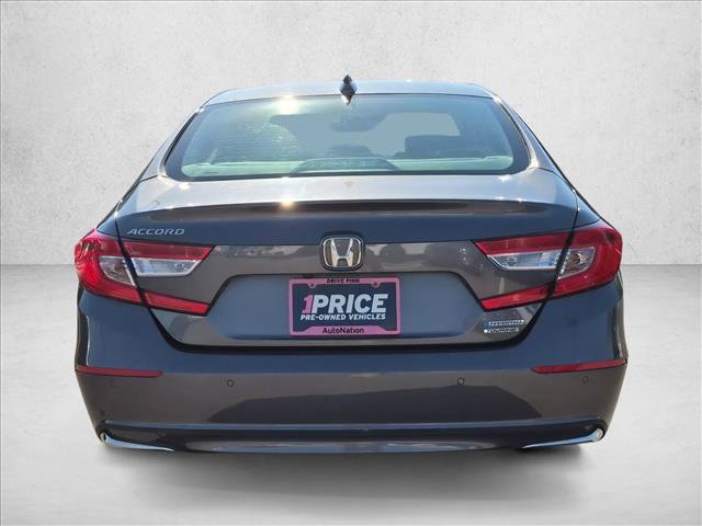 Used 2020 Honda Accord Touring image 6