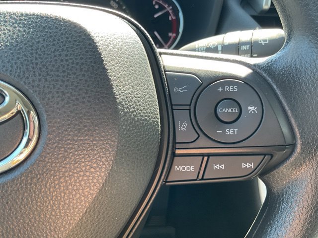 Used 2024 Toyota RAV4 XLE w/ Convenience Package FWD image 24