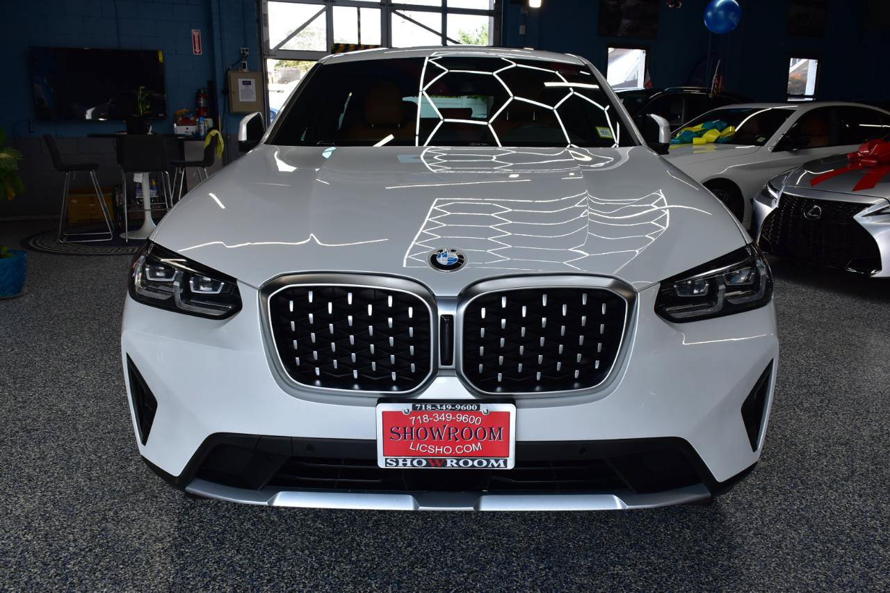 Used 2023 BMW X4 xDrive30i w/ Premium Package AWD/4WD image 13