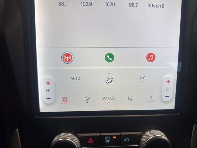 Used 2024 Ford Edge ST-Line w/ Class II Trailer Tow Package image 35