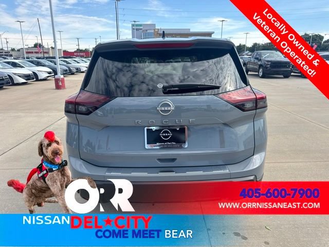 New 2026 Nissan Rogue SV FWD image 4