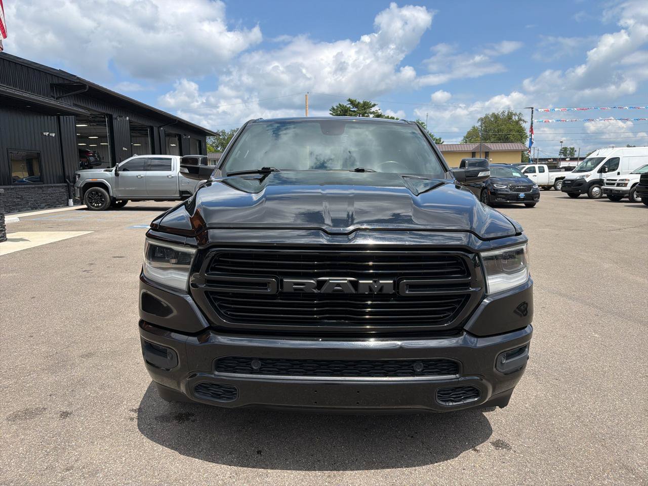 Used 2019 RAM 1500 Big Horn AWD/4WD image 2