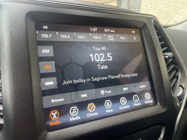 Used 2022 Jeep Cherokee Trailhawk image 7