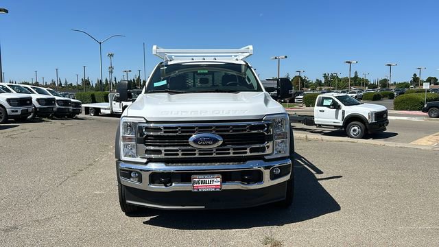 New 2025 Ford F550 4x4 SuperCab Super Duty image 2