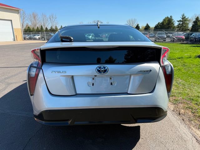 Used 2016 Toyota Prius Three Touring FWD image 2