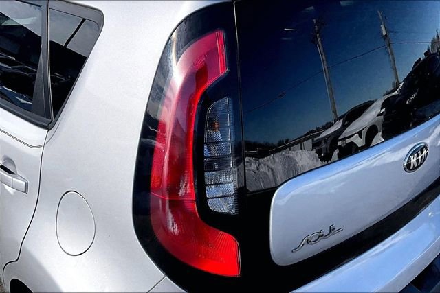 Used 2016 Kia Soul image 26