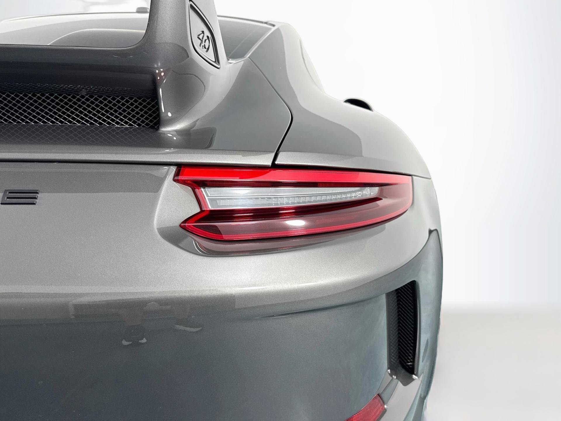 Used 2019 Porsche 911 GT3 RWD image 47
