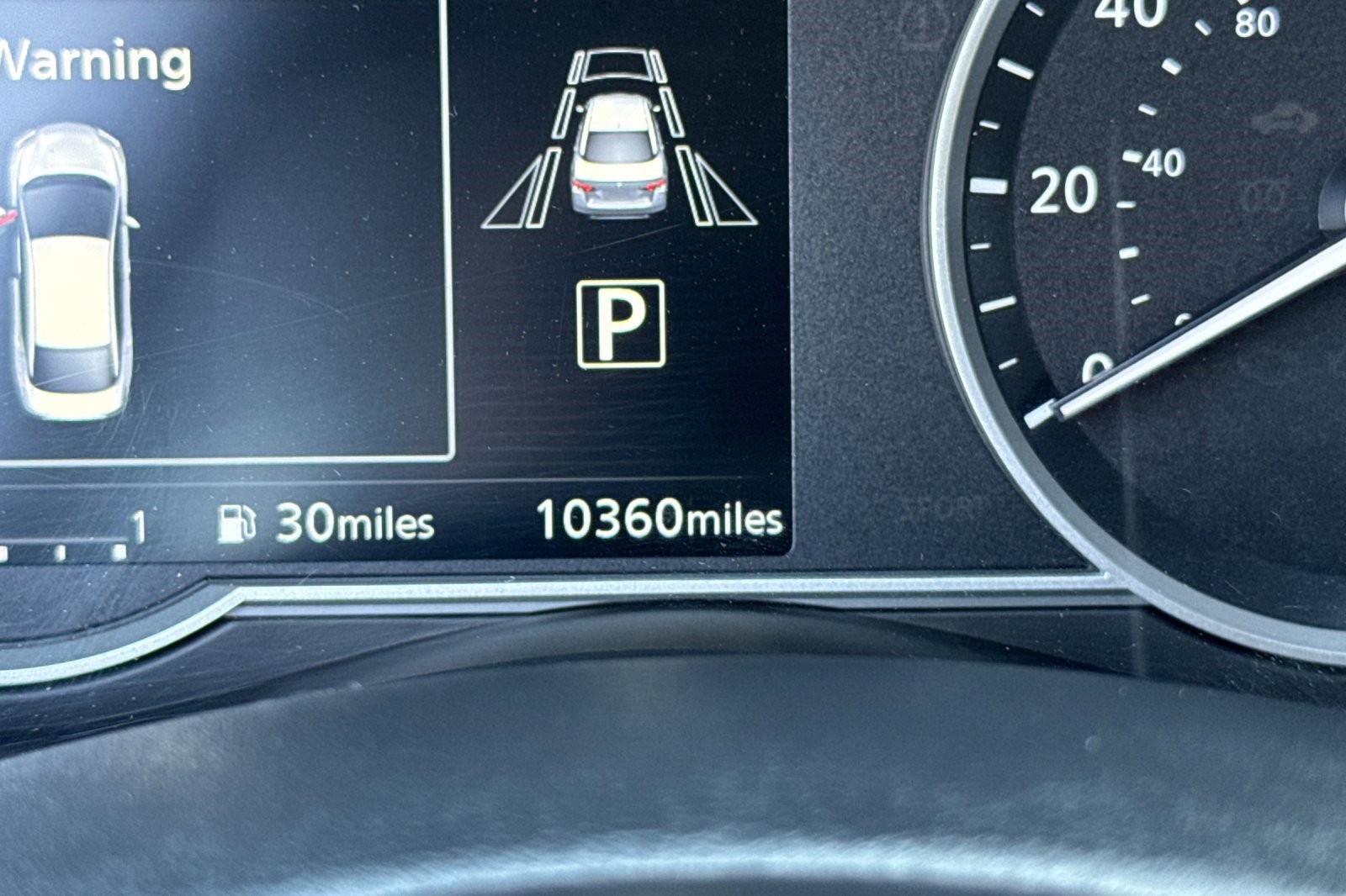 Used 2025 Nissan Versa SR w/ Trunk Package image 20