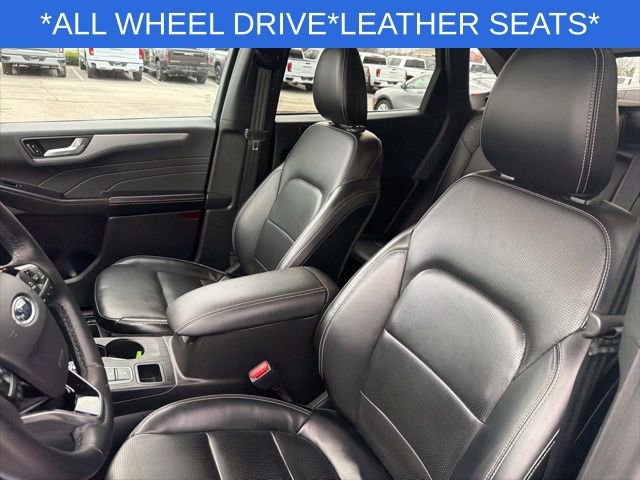 Used 2024 Ford Escape Platinum image 18