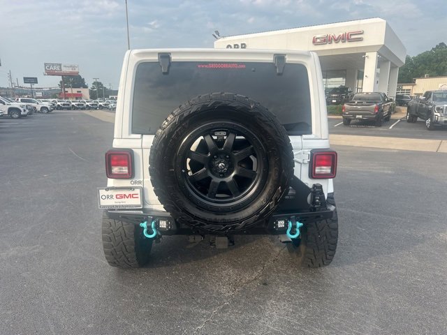Used 2018 Jeep Wrangler Unlimited Sahara image 3