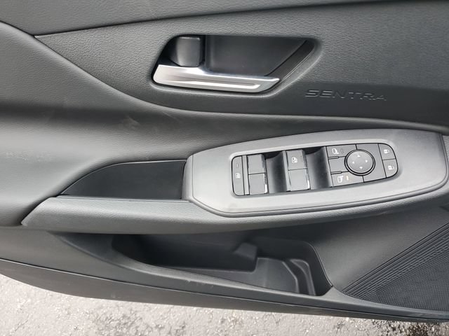 New 2026 Nissan Sentra SV w/ SV Convenience Package FWD image 20