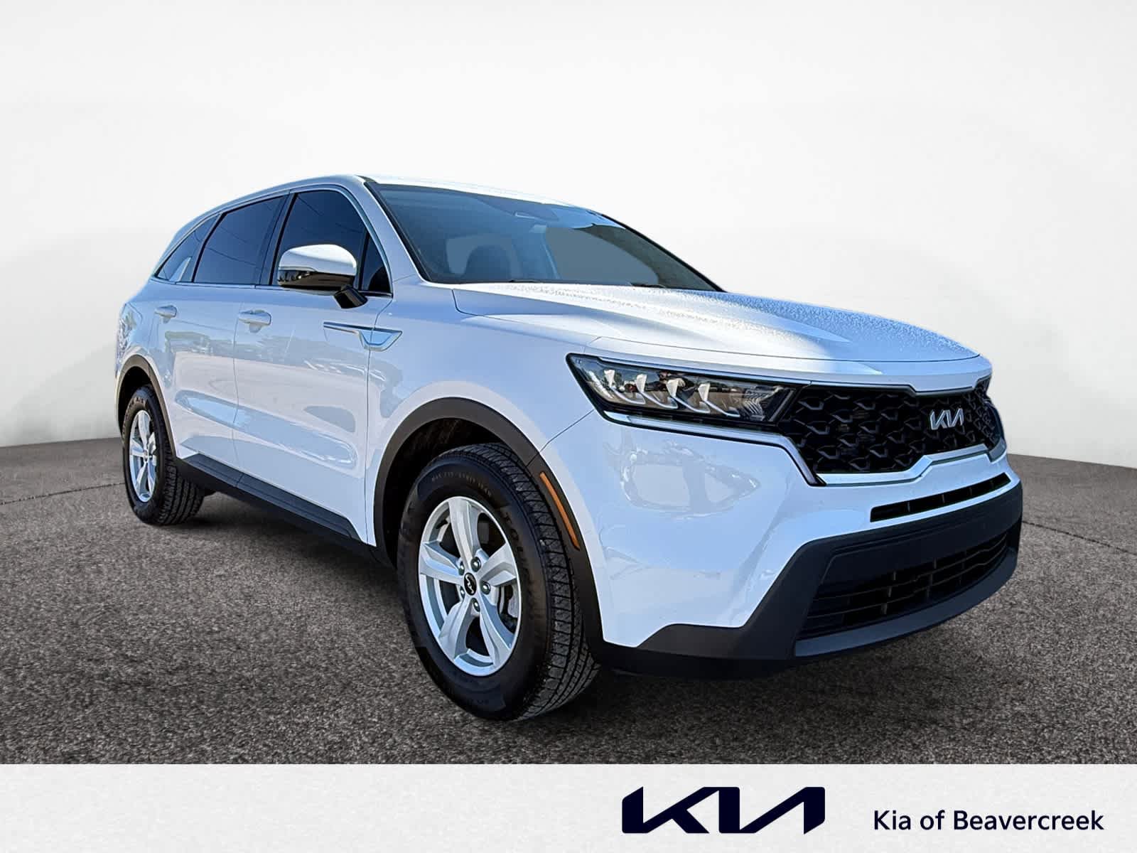 Used 2023 Kia Sorento LX FWD image 3