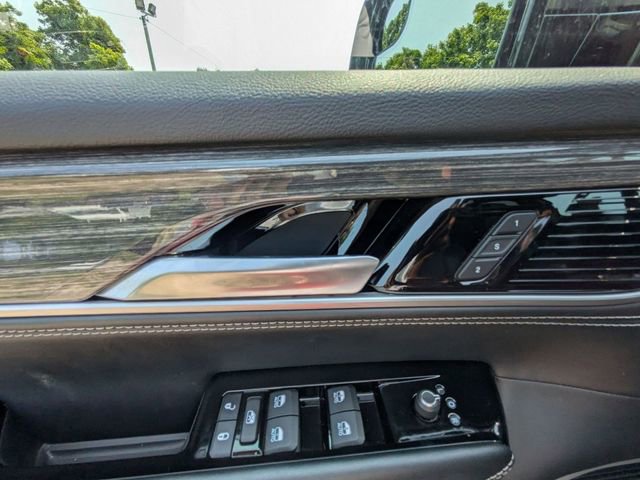 Used 2022 Jeep Wagoneer Series III w/ Convenience Group I image 14
