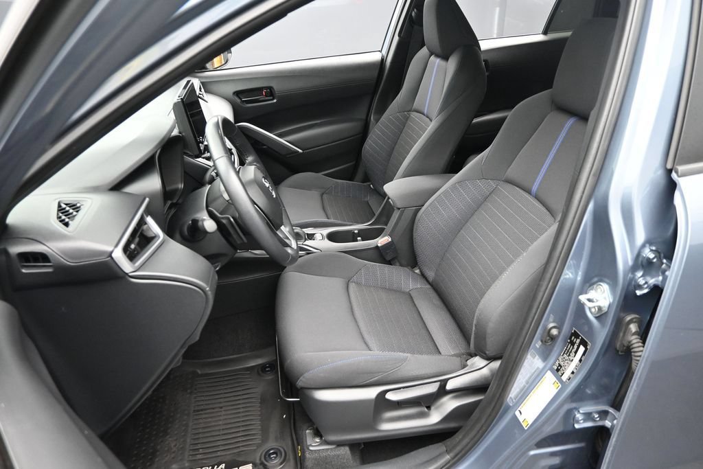 Used 2023 Toyota Corolla Cross AWD Hybrid image 6