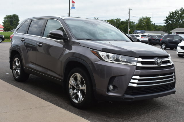 Used 2019 Toyota Highlander Limited AWD/4WD image 17