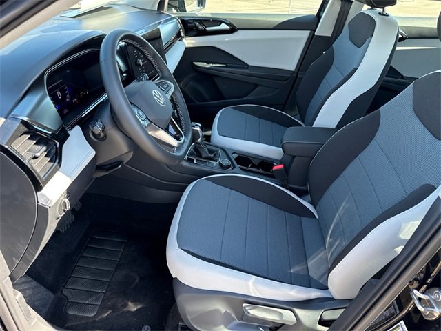 New 2025 Volkswagen Taos S image 30