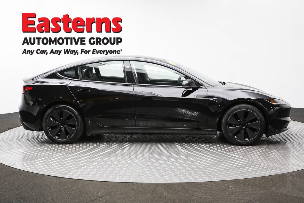 Used 2024 Tesla Model 3 Standard Range image 4
