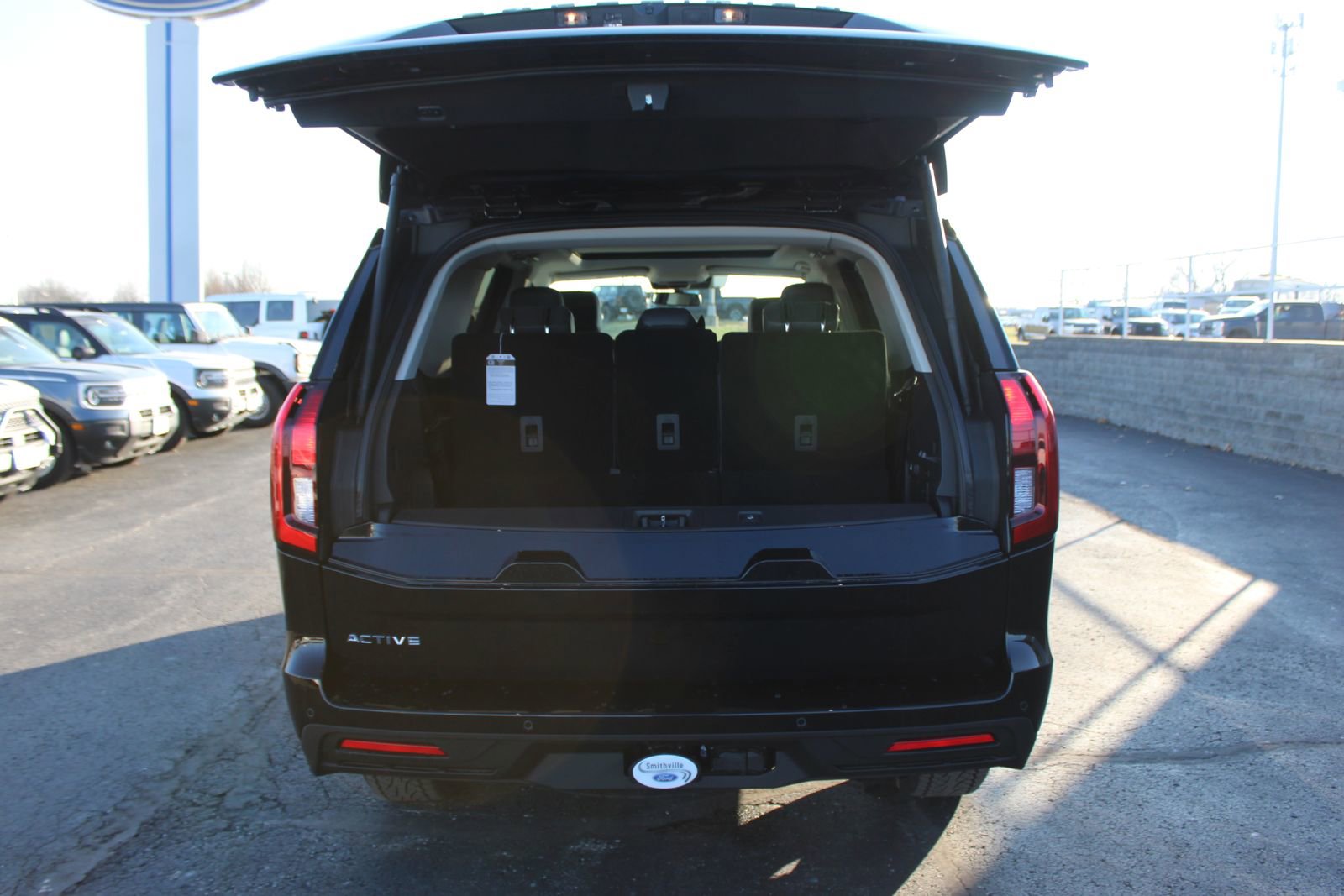 New 2025 Ford Expedition Active image 14