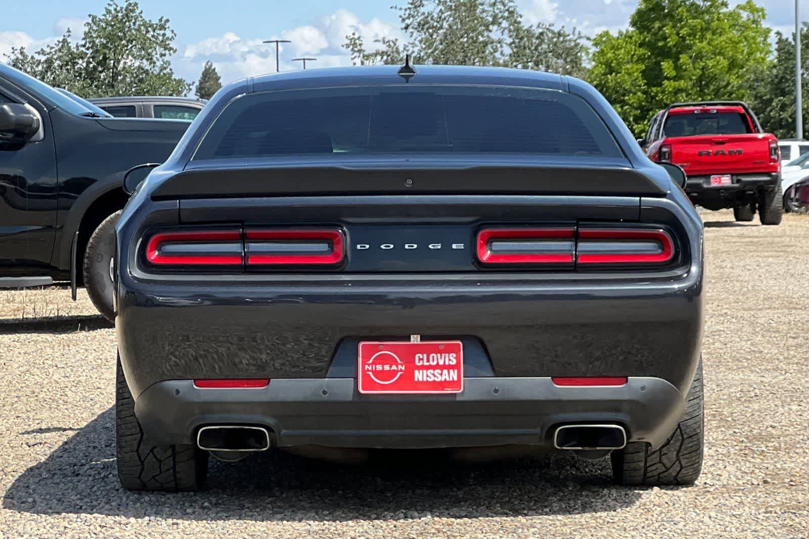Used 2017 Dodge Challenger R/T Scat Pack RWD image 8