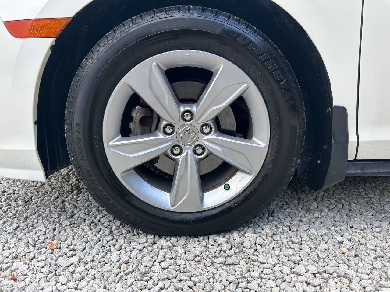 Used 2019 Honda Odyssey EX image 9